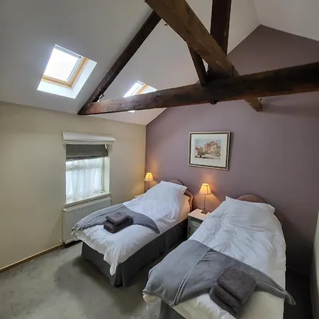 Villa The Coach House à Cheltenham Extérieur photo